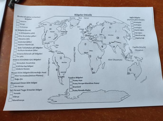 Bölgeler Etkinlik
Kuzey Buz Denzi
22
24
21
Dağlık Bölgeler
(Harflerle gösterilmiştir)
Himalayalar
And Daglar
Ural Dağları
Kayalık Dağlar
Alp Dağları
İskandinav Dag
Japonya
Appalas Dag
Britanyo
no
Orta Asya
1000000000
Avrupa
Hazar
Balkan
0
11
akdeniz
Orta D