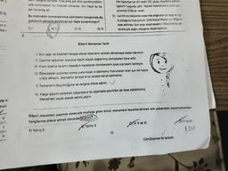 O) R
erir. K,
bazia
-
4A49
eler v
Sred
||!
11
dunyası: kısa ama çok özlü yazılmış bölüm-
lerle bütünleşiyor bu kısacak romanda. (IV) Hepsi bu ka-
dar. öylesine içli...
Bu metindeki numaralanmış cümlelerin hangisinde du-
şüncenin yönünü değiştiren bir ifade kullanılmıştır?
A) I.
C) III.
B) II.
D) IV.
Biberli Menemen Tarifi
Her toplumun bir dili vardır. Dil, ulusu meydana getiren
ögelerin başında gelir. Yapılan incelemelere göre yer-
yüzünde 2796 dil vardır.
D) Cahillik ile kötülükler arasında doğrudan bir bağ ve iliş-
ki olduğuna inanıyorum. Ünlü filozof Platon'un "Bilginin
elde edilmesi, bizi iyiye ulaştıracaktır. Sözünün bu an.
lamda çok doğru olduğunu düşünüyorum.
1. Sıvı yağı ve biberleri tavaya alarak biberlerin renkleri dönünceye kadar kavurun.
II. Üzerine kabukları soyulup küçük küçük doğranmış domatesleri ilave edin.
III. Kısık ocakta tavanın kapağını kapatarak domateslerin iyice pişmesini bekleyin.
IV. Domatesler piştikten sonra yumurtaları kırabilirsiniz. Yumurtalan ister aynı bir kapta
çırpip ekleyin, isterseniz tavaya kırıp tavada karıştırabilirsiniz.
V. Tencerenin büyüklüğüne ve rengine dikkat ediniz.
VI. Kaşar peyniri eklemek istiyorsanız bu aşamada peynirleri de ilave edebilirsiniz.
Menemeni sıcak olarak servis yapın.
Biberli menemen yapmak amacıyla mutfağa giren birisi, menemeni lezzetlendirmek için yukarıdaki basamaklardan
hangilerine dikkat etmek zorunda değildir?
A) Yalnız II.
8) Yalnız V.
51
GTV, V ve VI.
CamScanner ile tarandı
D) V ve VI.
8. SINIF